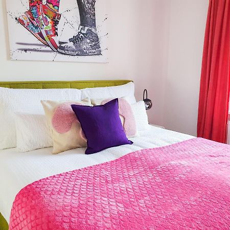 Pb Ferienwohnungen - Fewo 6 - Stilvoll Eingerichtetes Apartment Im Herzen Senftenbergs Екстериор снимка